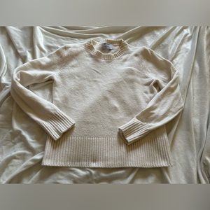 Old navy crewneck sweater size medium